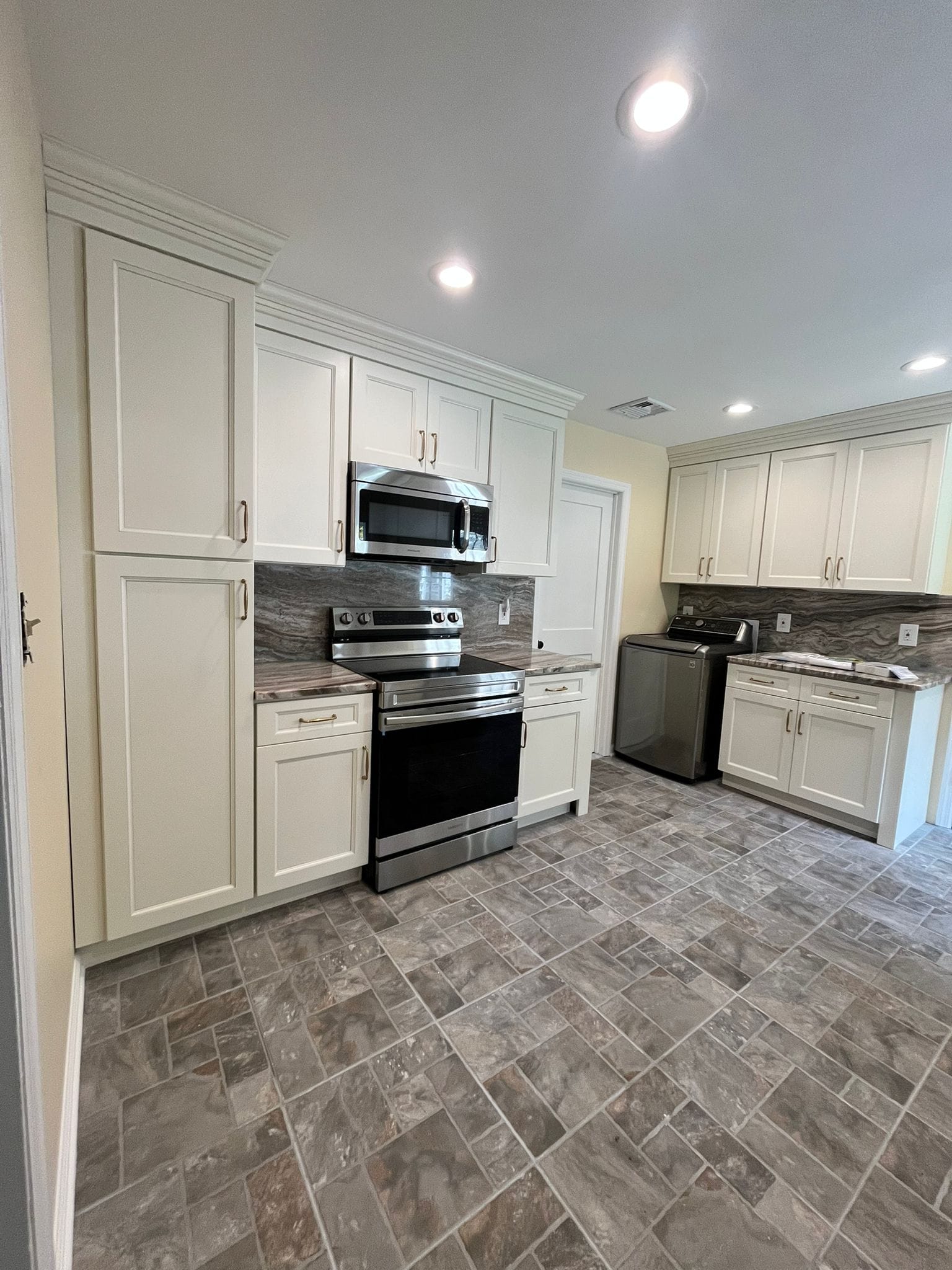 Kitchen after renovation by Luis & Sons